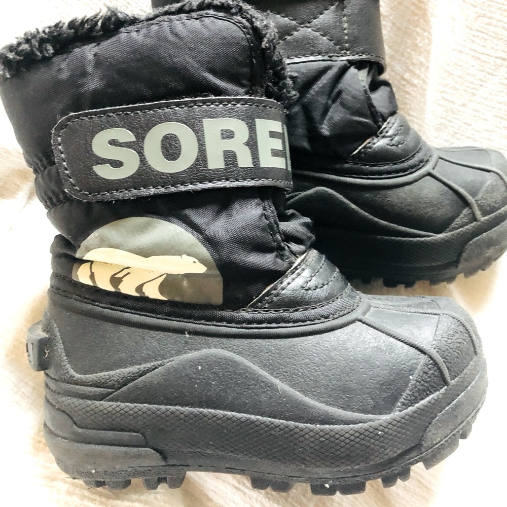 Snow boots! Winter boots!